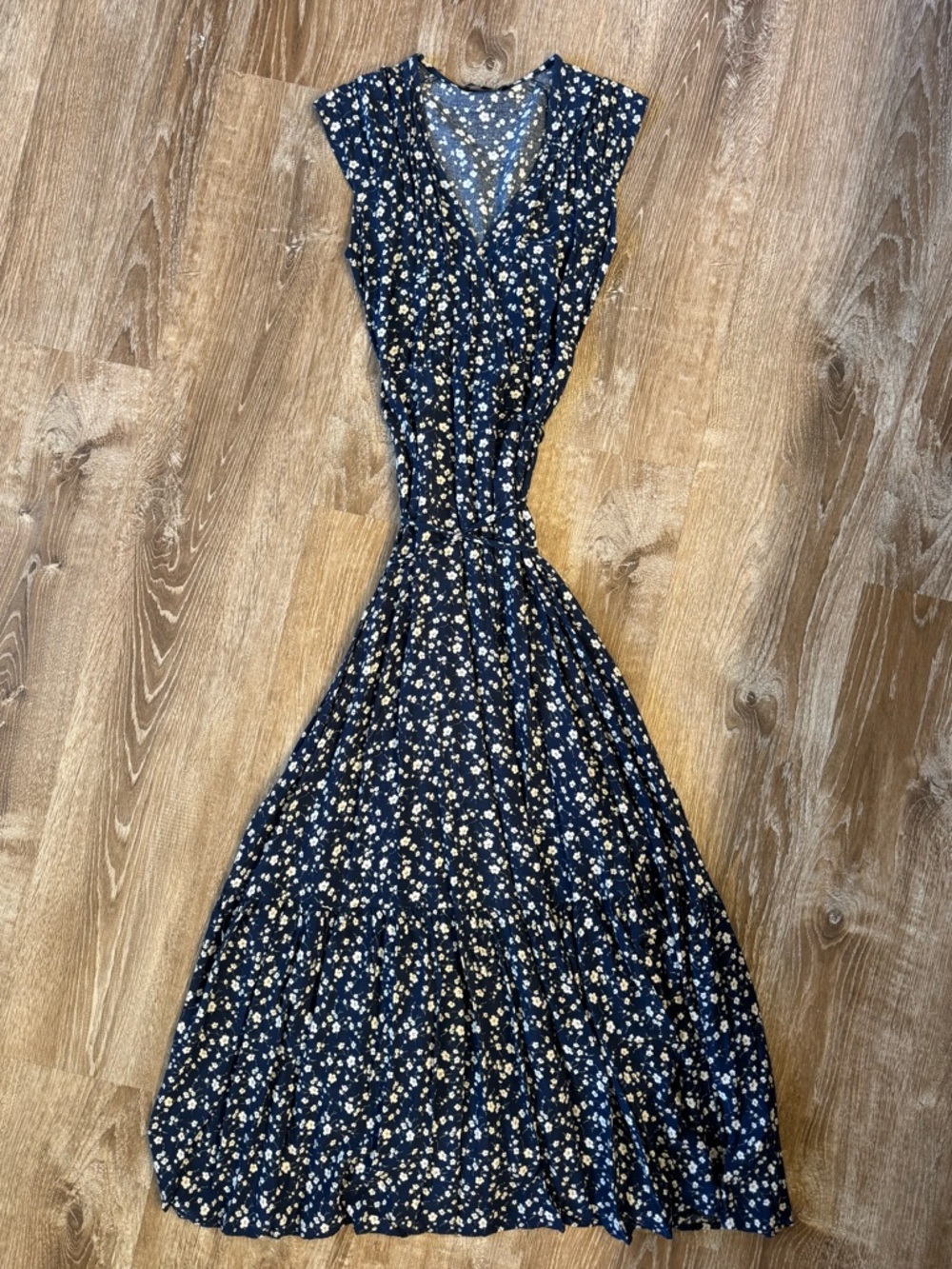 Women's Navy Floral Wrap Midi Dress - Picture 2 of 5